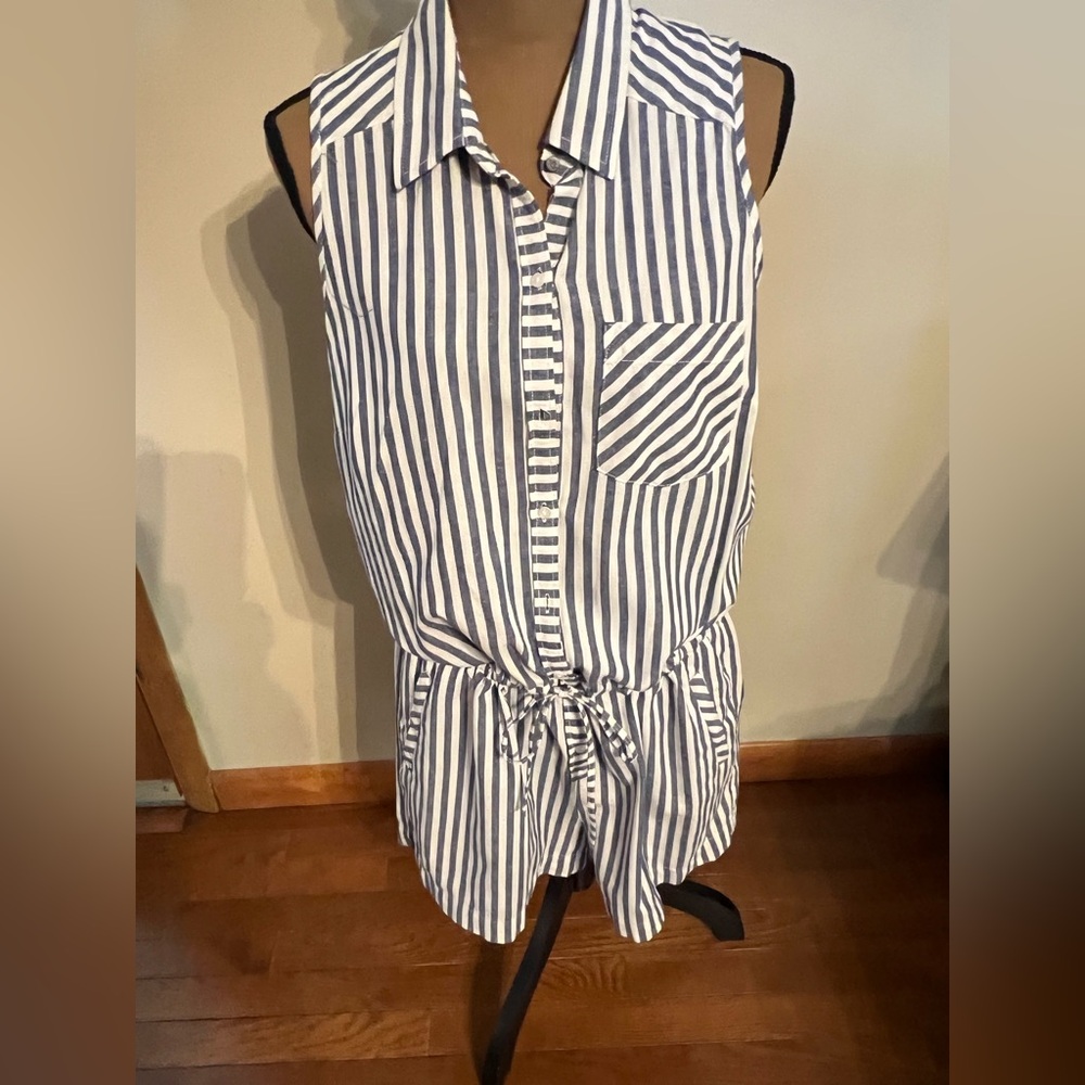 Abercrombie & Fitch Navy and White Striped ROMPER, Size L, Very Dressy Casual,